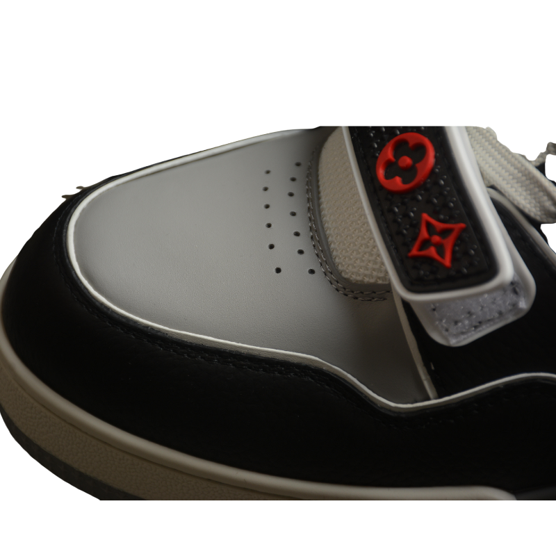 Louis Vuitton "Trainer Rouge"
