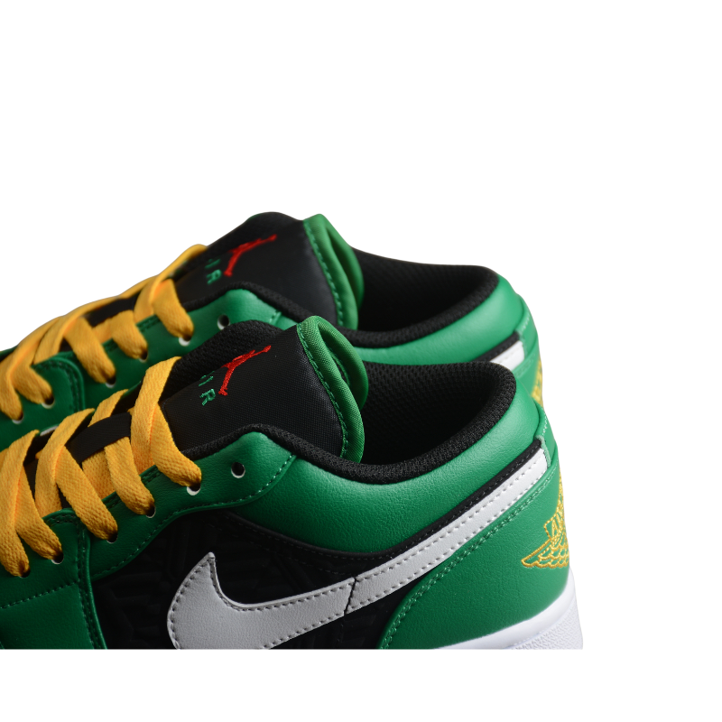 Air Jordan 1 Low SE “Holiday”