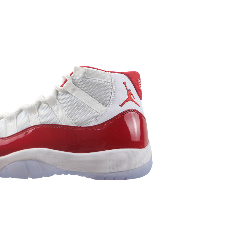 Air Jordan 11 Retro "Cherry"