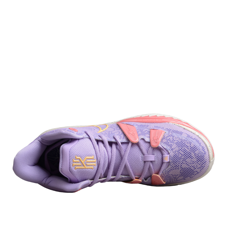 Nike Kyrie "7 Daughers"