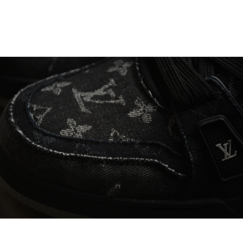 Louis Vuitton "Trainer Monogran"