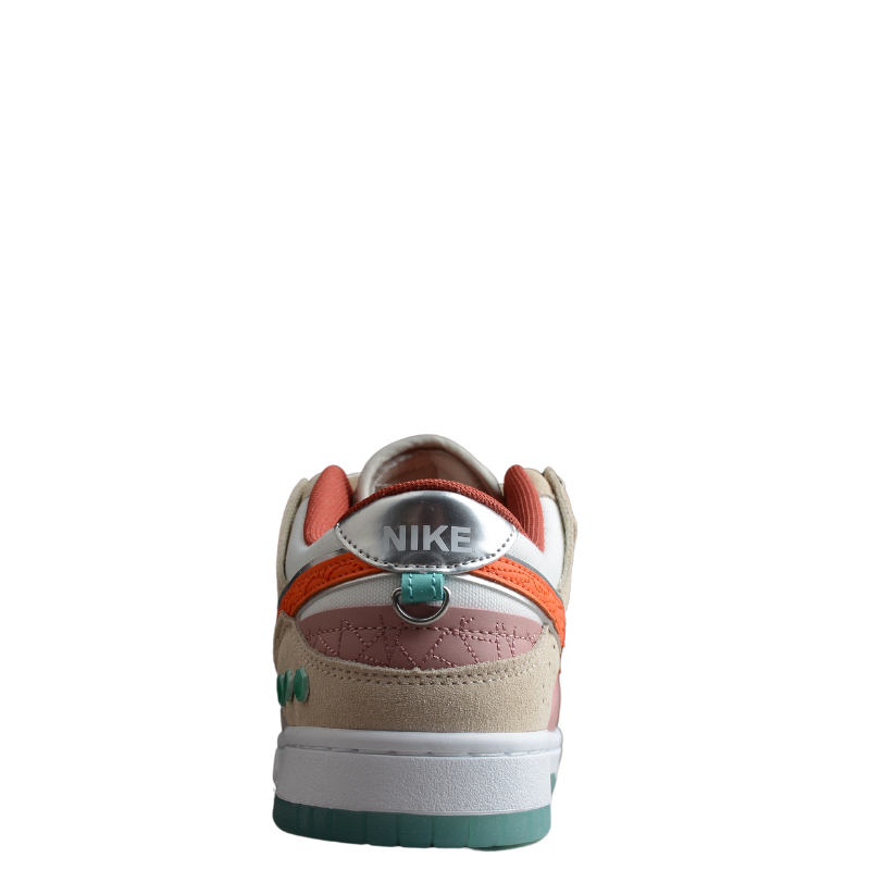 Nike Dunk Low SB "Scrap Shapeless"