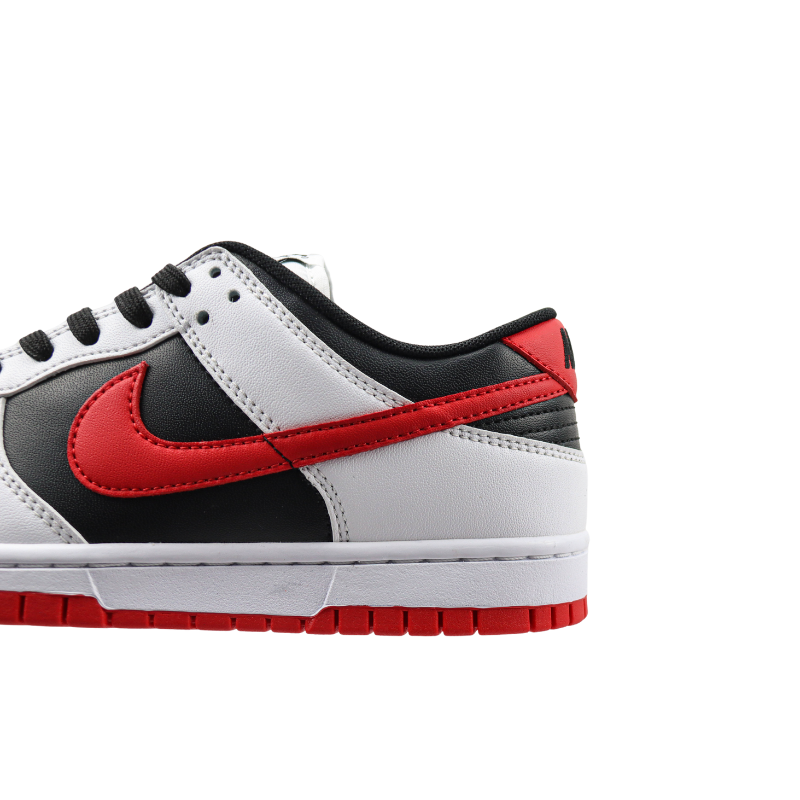 Nike Dunk Low Retro "Black/University Red"