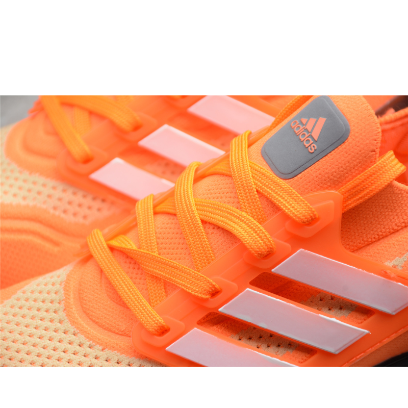 Adidas Ultraboost 21 - Orange