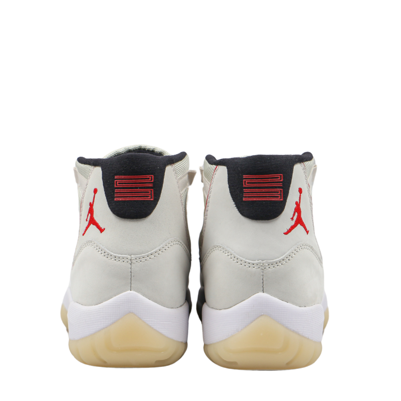 Air Jordan 11 "Platinum Tint"