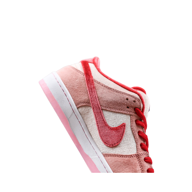 StrangerLove X Nike SB Dunk Low "Valentine's Day"