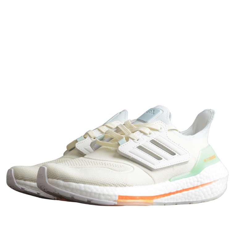Adidas UltraBoost 22 'White Blue Tint' GY6227