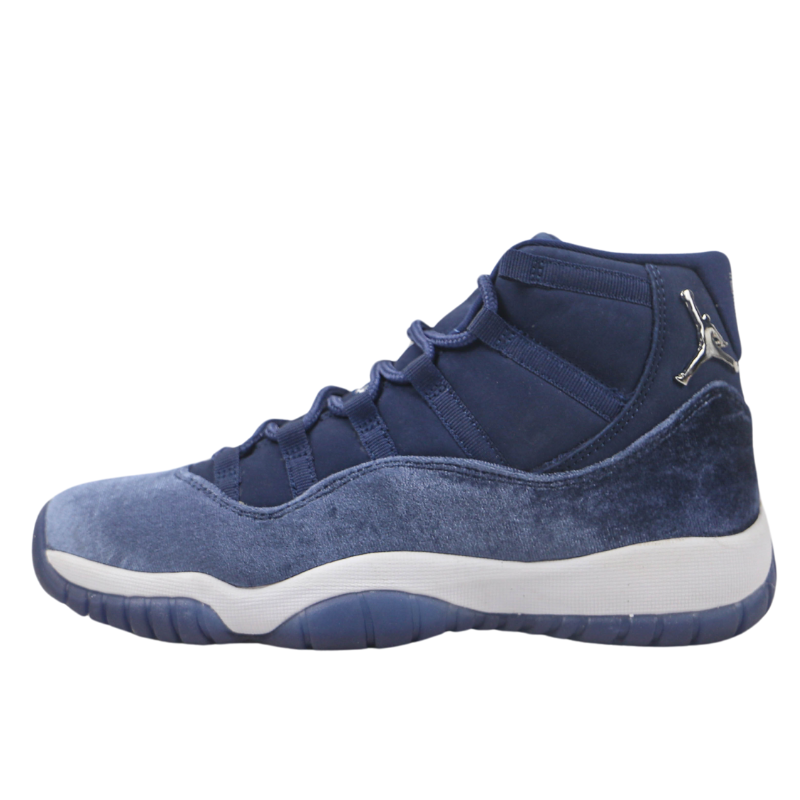 Air Jordan 11 Retro Wmns "Midnight Navy Velvet"