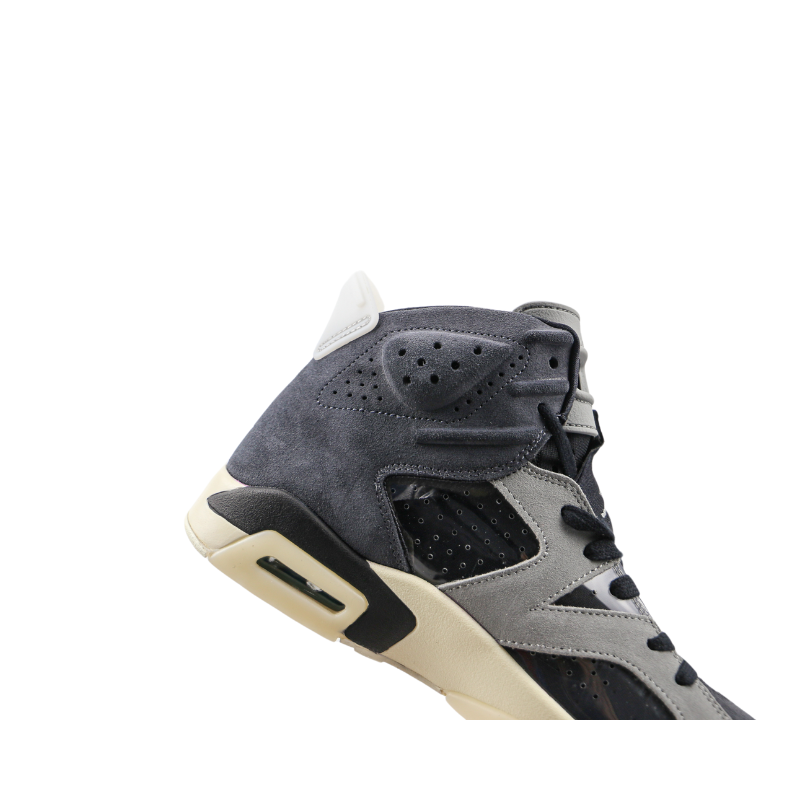 Nike AirJordan  6 WMNS “Tech Chrome”