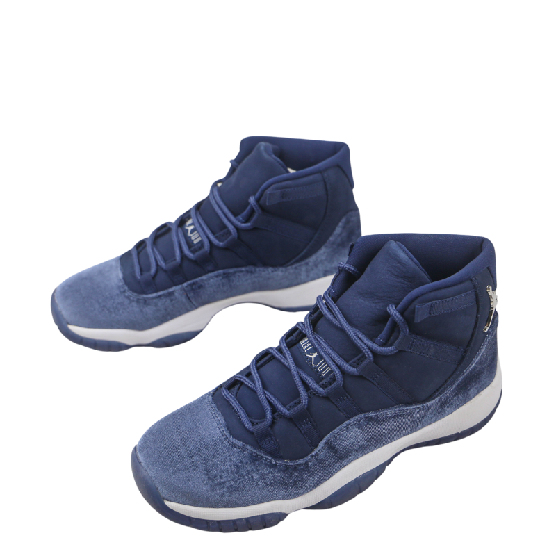 Air Jordan 11 Retro Wmns "Midnight Navy Velvet"